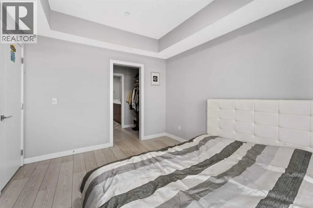 3221, 60 Skyview Ranch Road NE