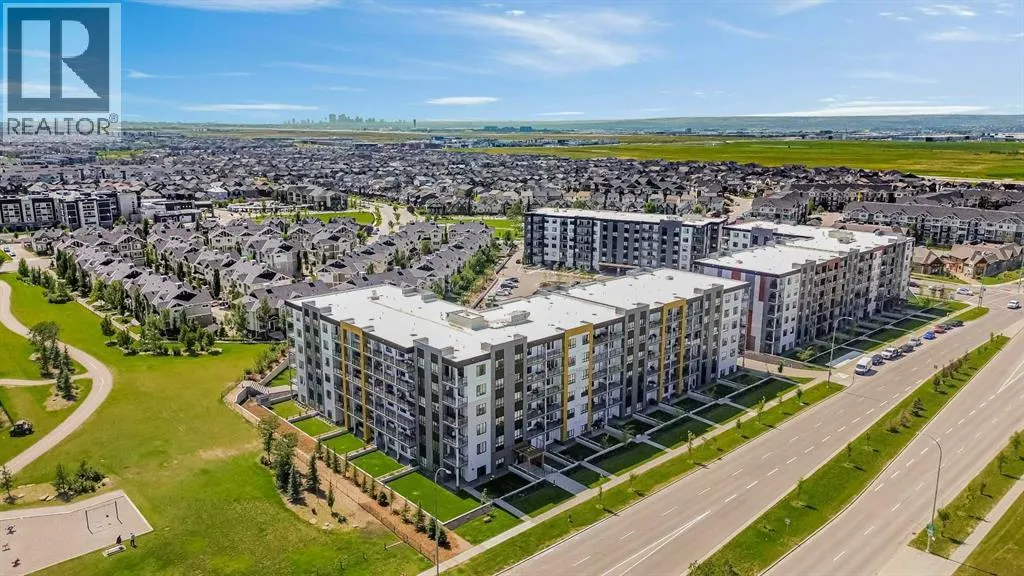 3221, 60 Skyview Ranch Road NE