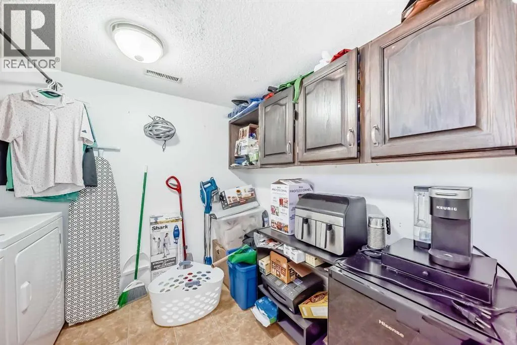 704, 13104 Elbow Drive SW