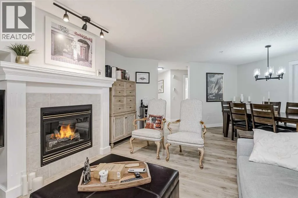 201, 40 Parkridge View SE