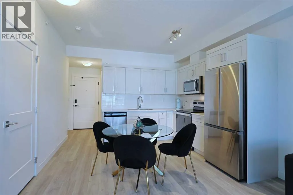413, 20 Sage Hill Walk NW