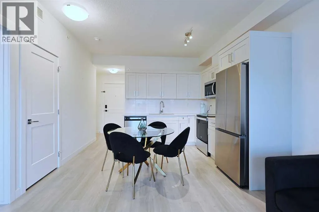 413, 20 Sage Hill Walk NW