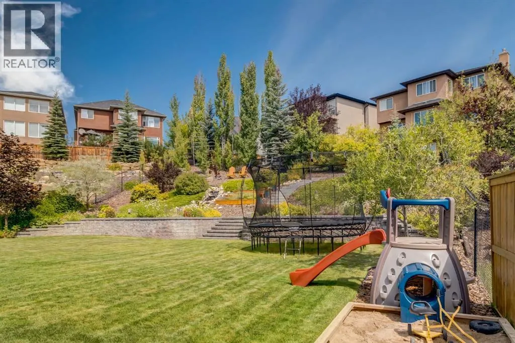 99 Aspen Stone Crescent SW