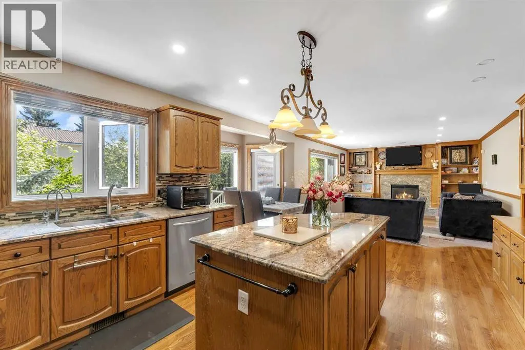 33 Edgevalley Way NW