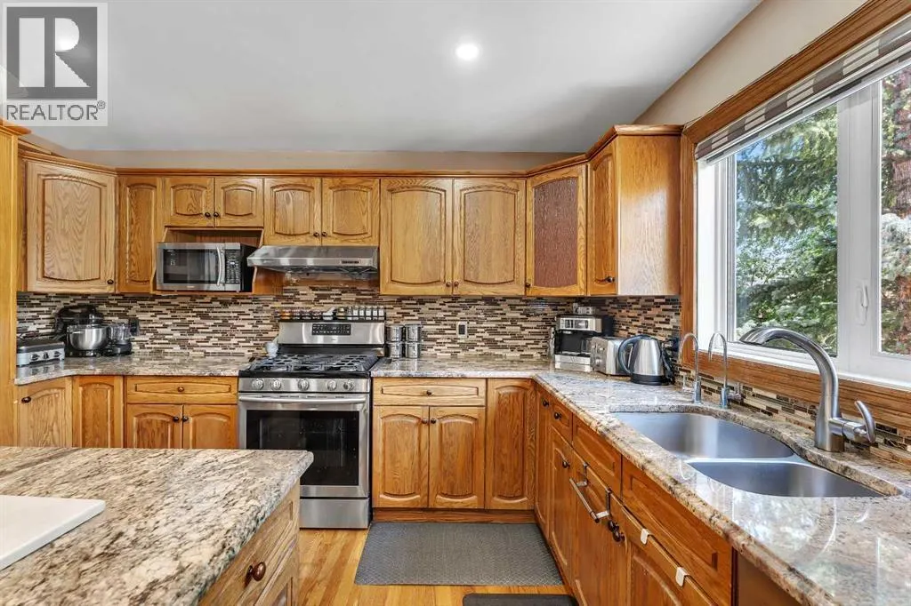 33 Edgevalley Way NW