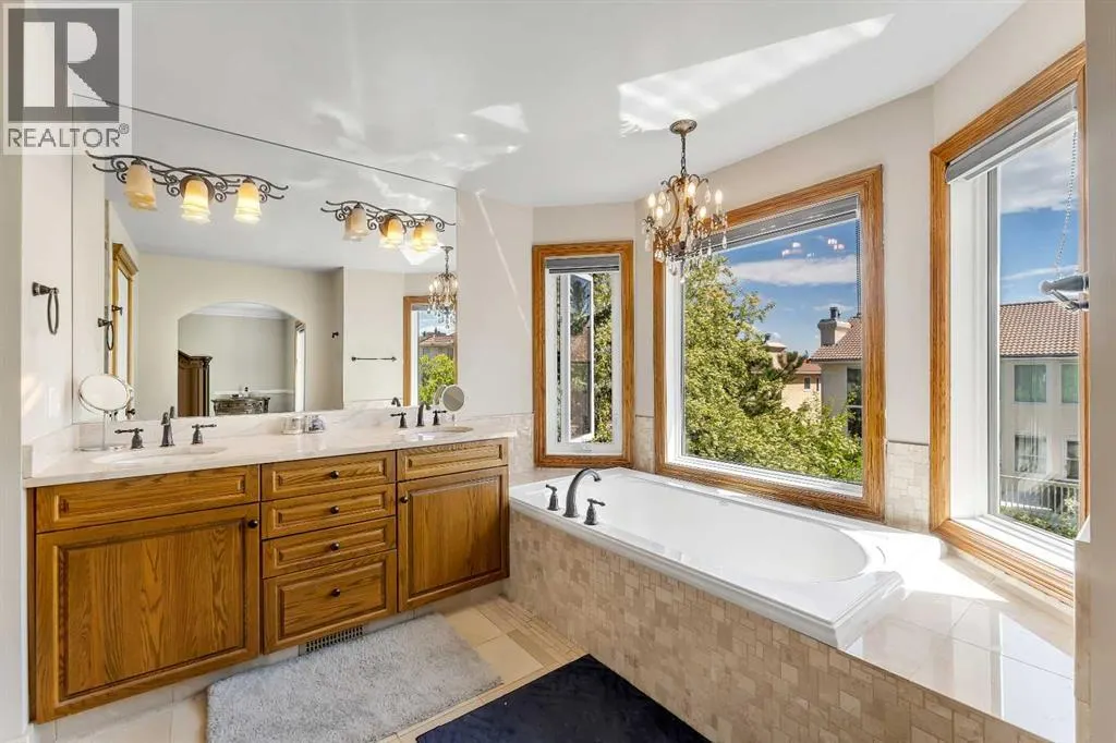 33 Edgevalley Way NW