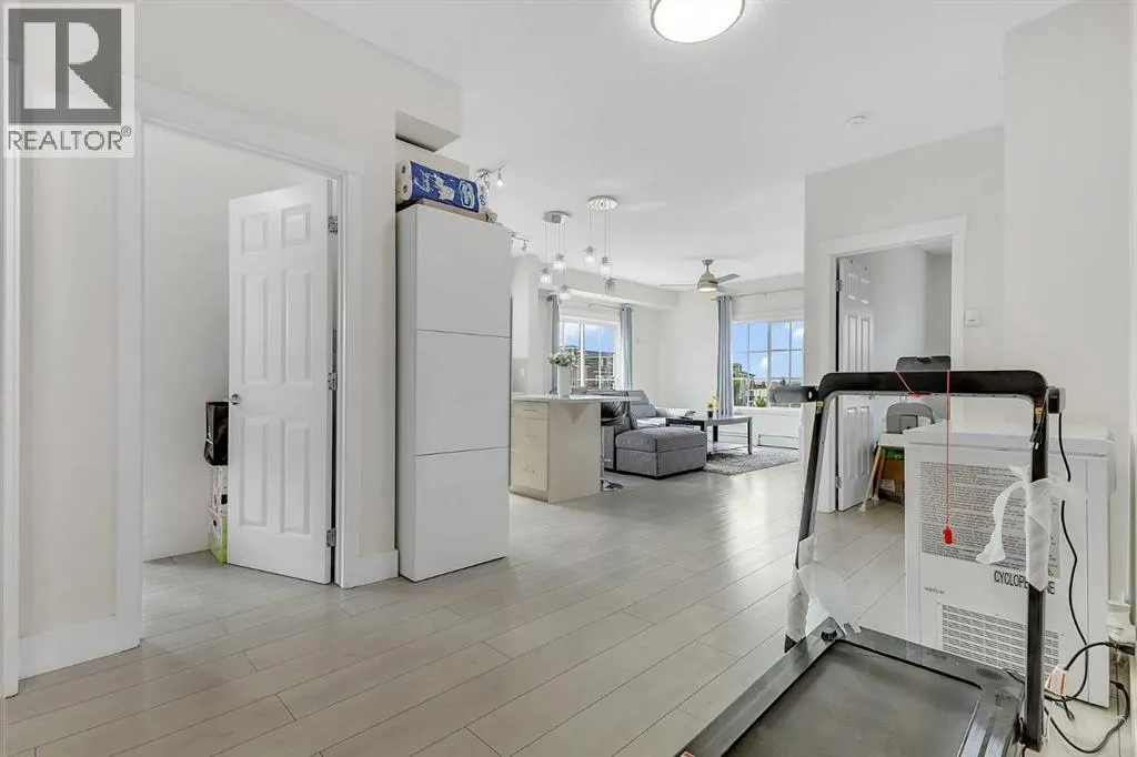 2418, 99 Copperstone Park