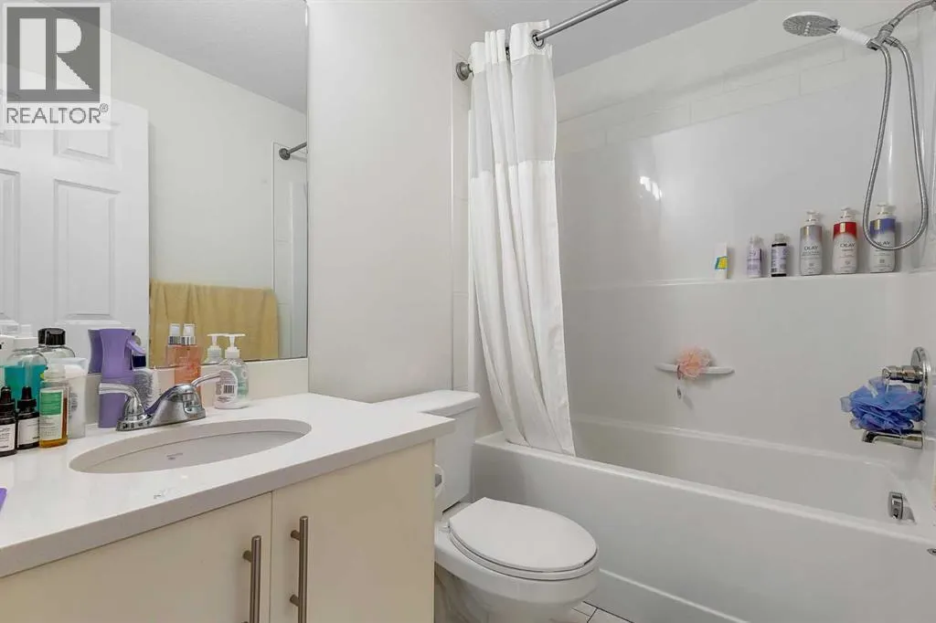 2418, 99 Copperstone Park