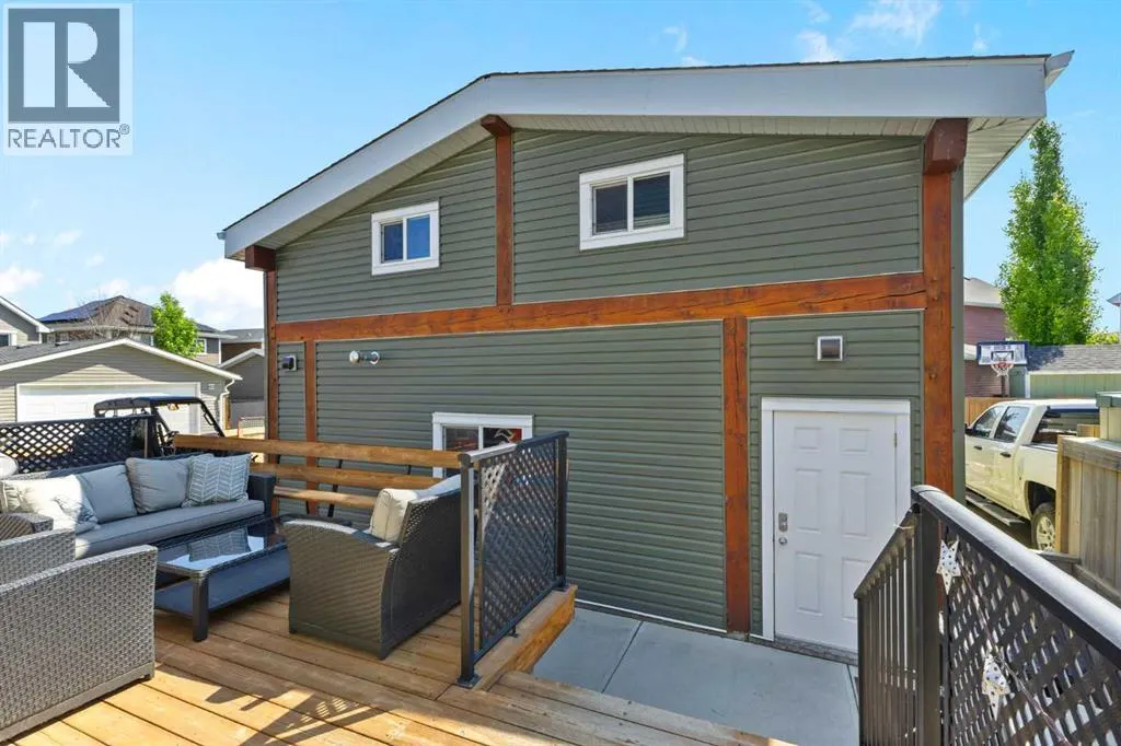 97 River Heights Crescent