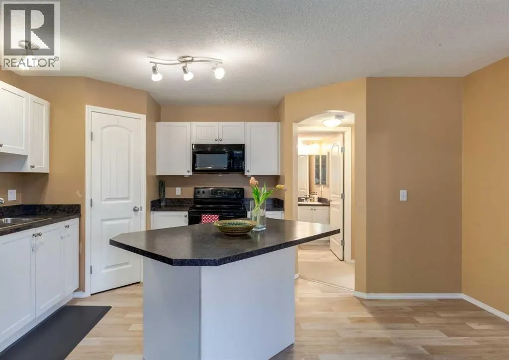 106, 70 Panatella Landing NW