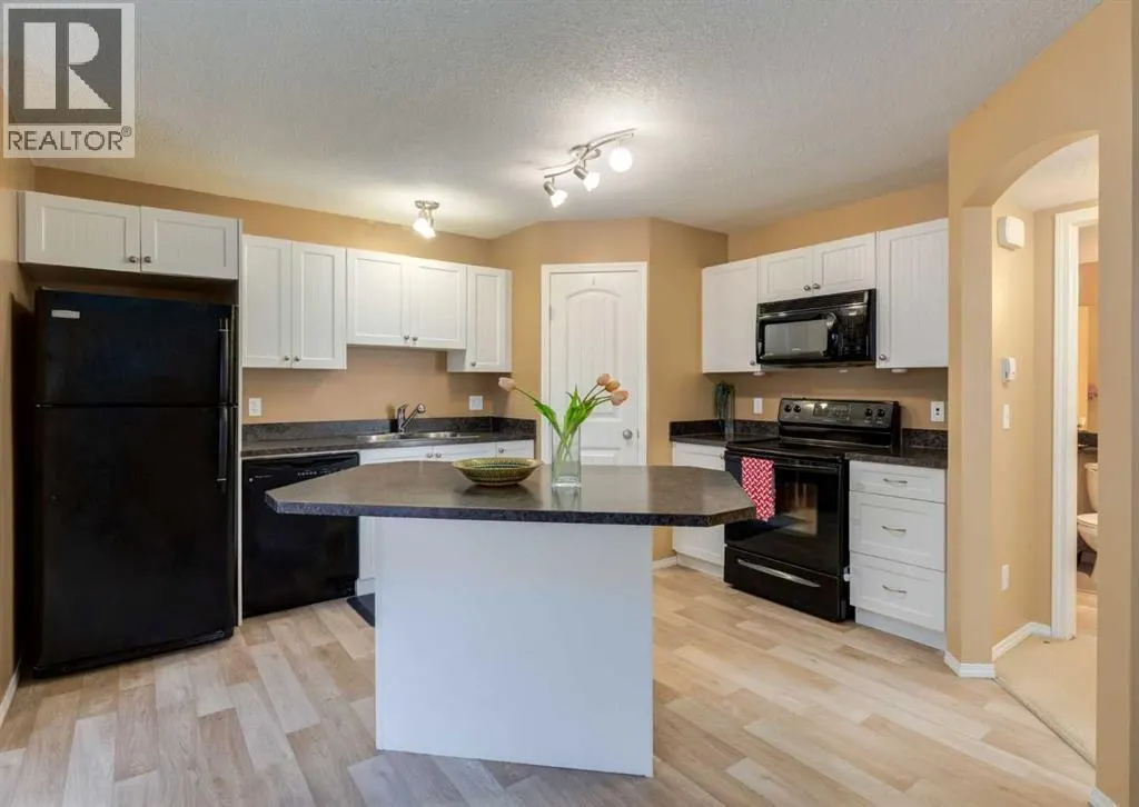106, 70 Panatella Landing NW