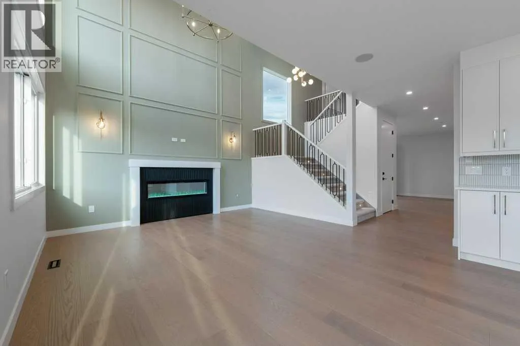 351 Waterford Grove