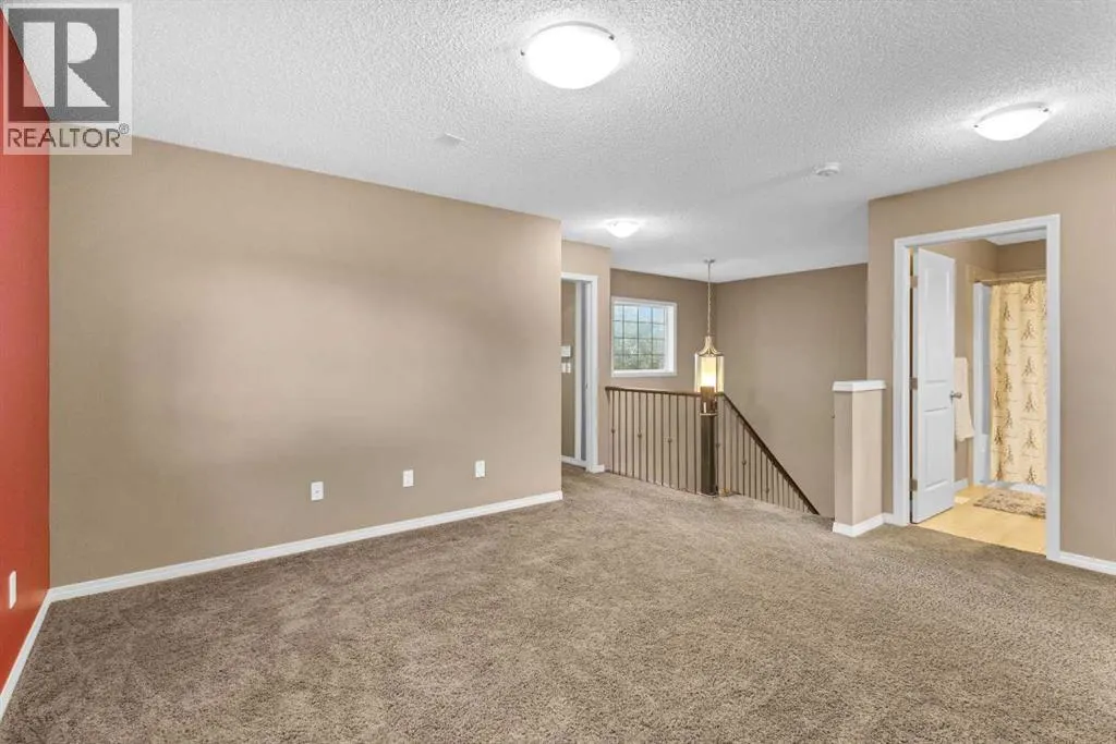 308 Prairie Springs Crescent SW