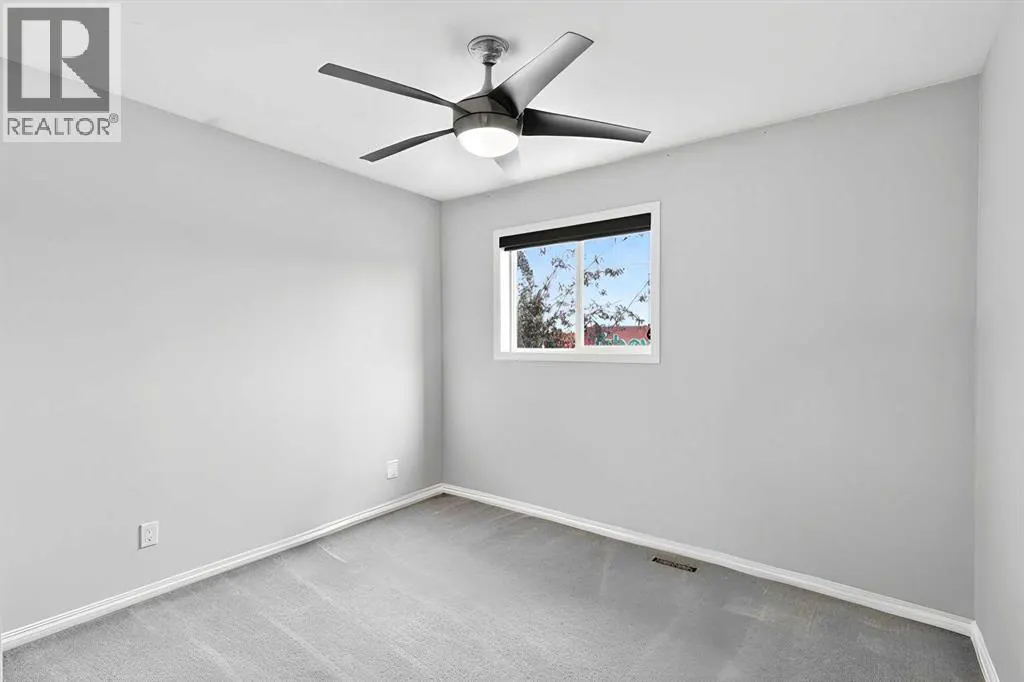 21, 102 Canoe Square SW