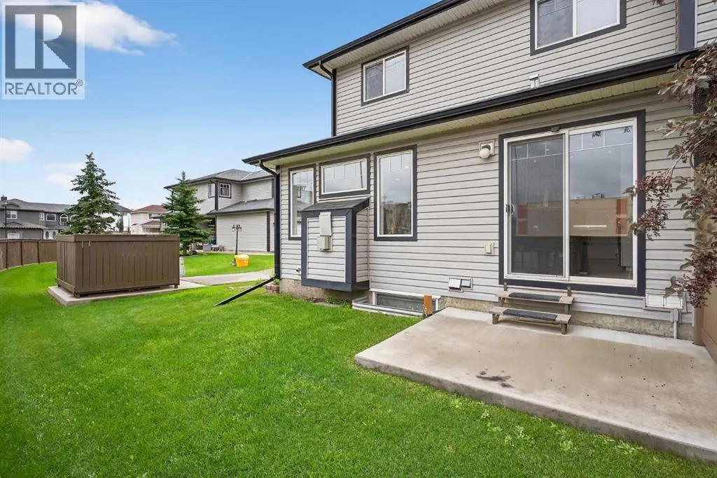 21, 102 Canoe Square SW