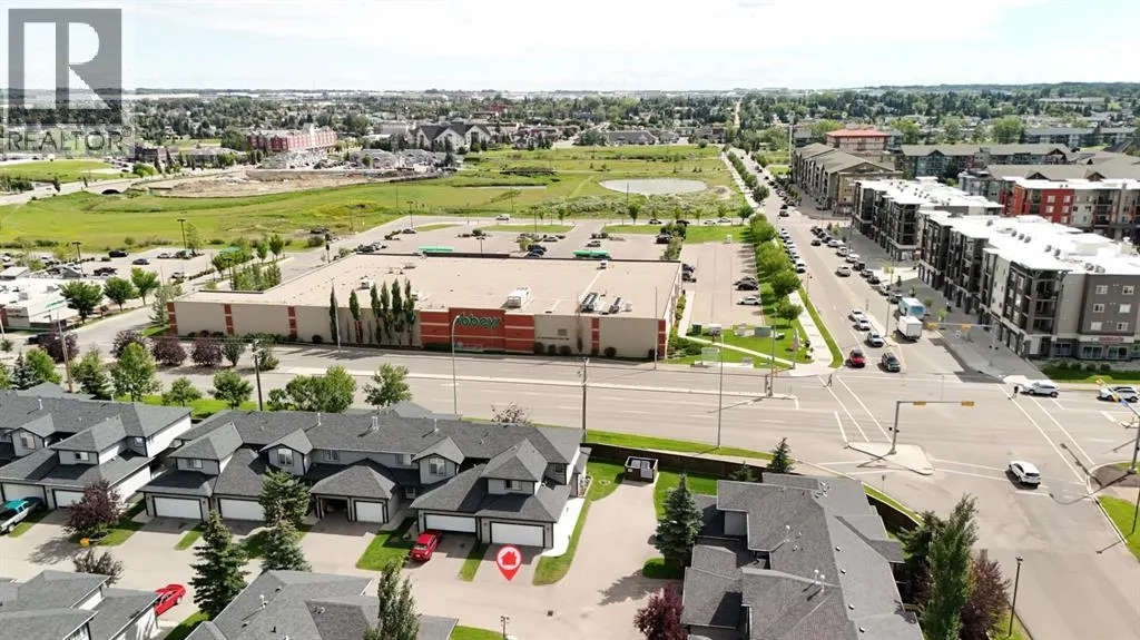 21, 102 Canoe Square SW