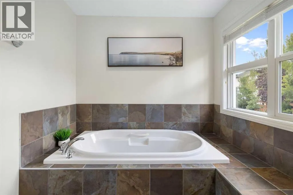 29 Sunset Close