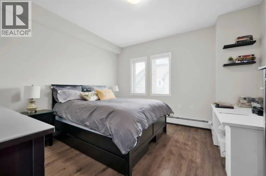 404, 30 Mahogany Mews SE