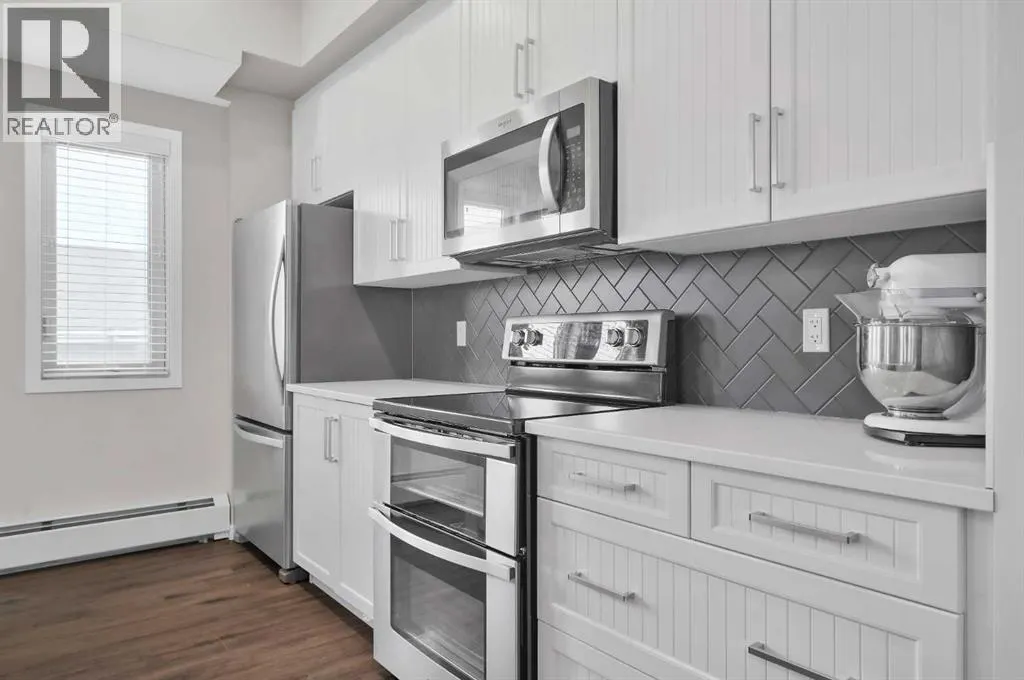 404, 30 Mahogany Mews SE