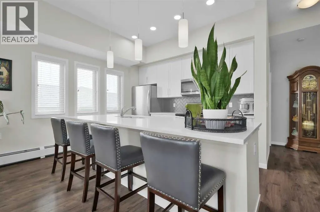 404, 30 Mahogany Mews SE