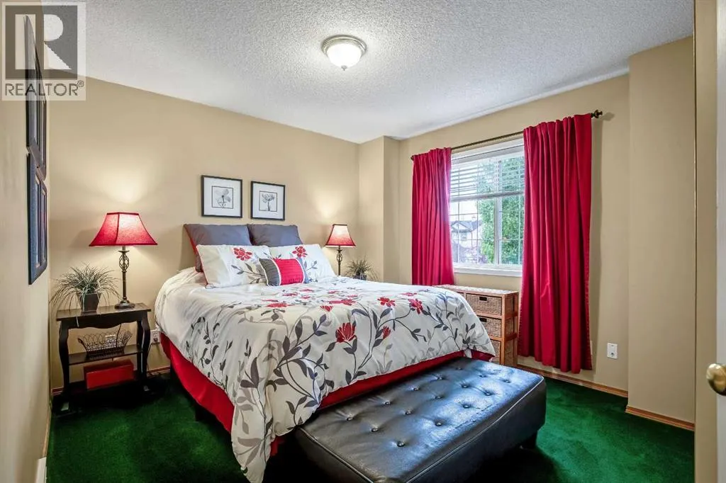 25 Country Hills Gate NW
