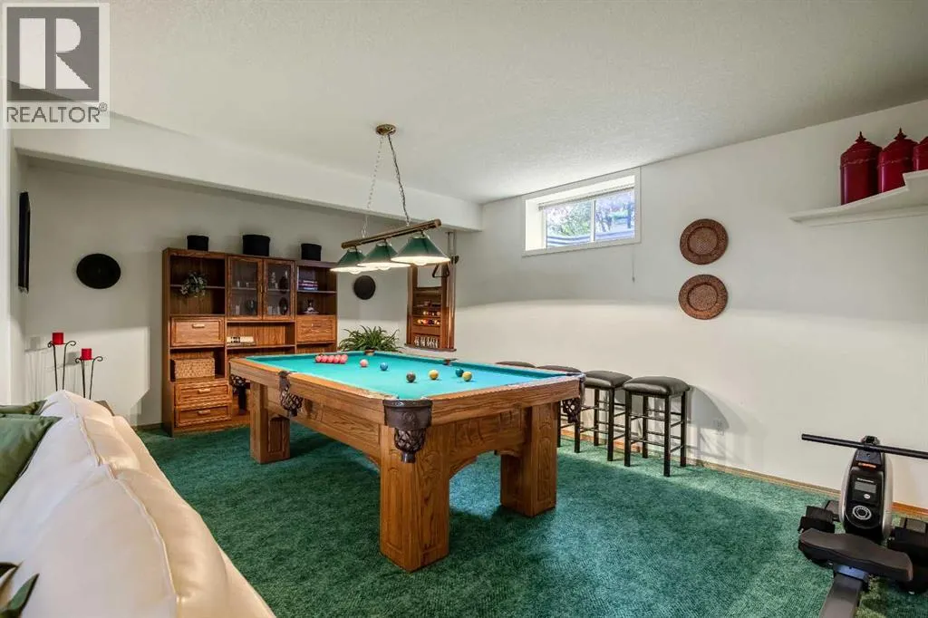25 Country Hills Gate NW