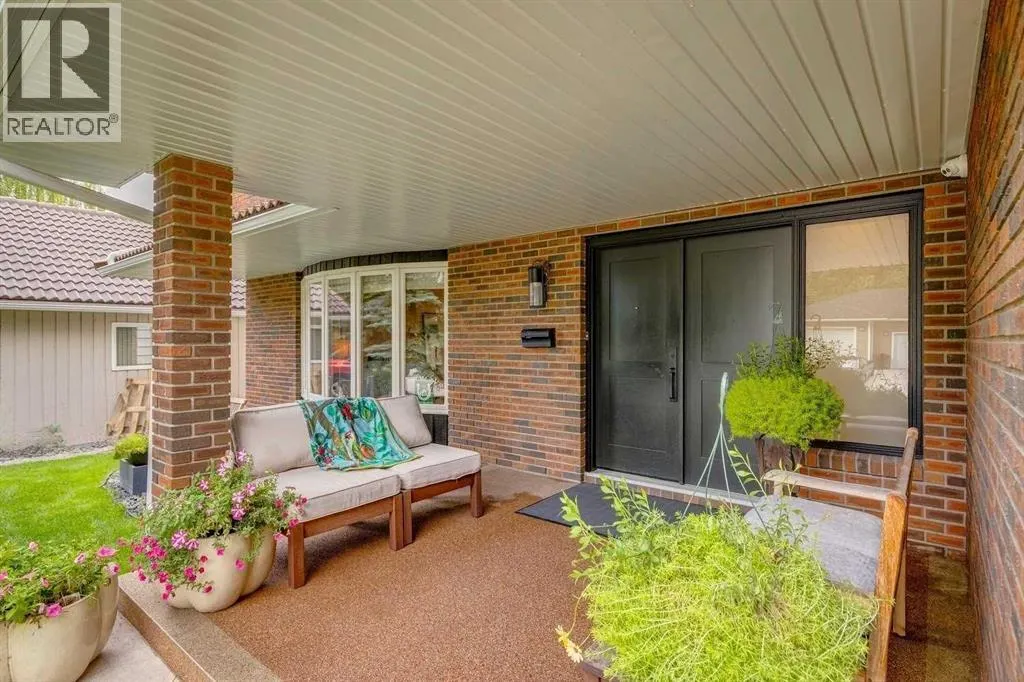 116 Bay View Drive SW