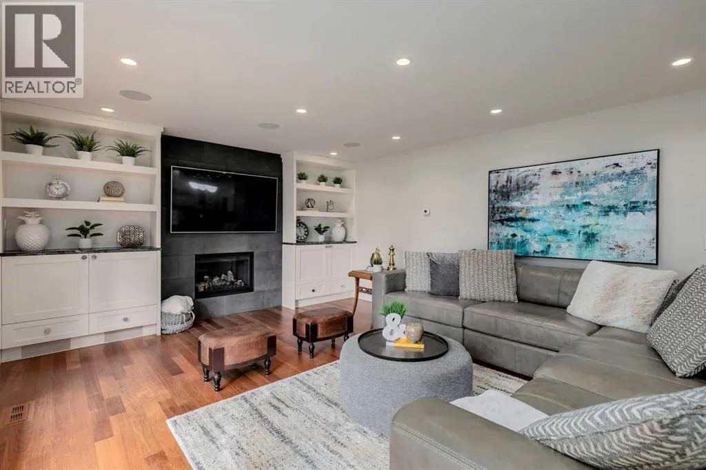 116 Bay View Drive SW