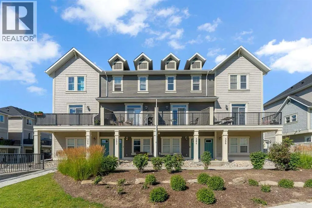 302 South Point Square SW