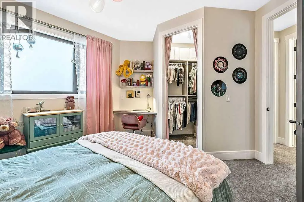 10 Westmount Point