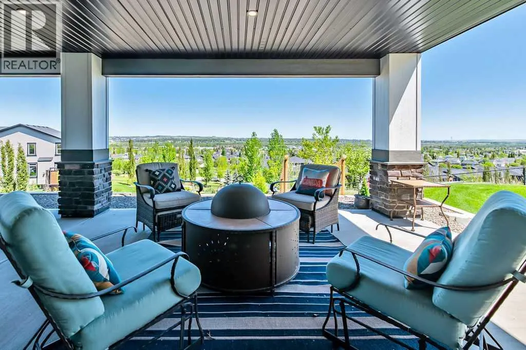 10 Westmount Point