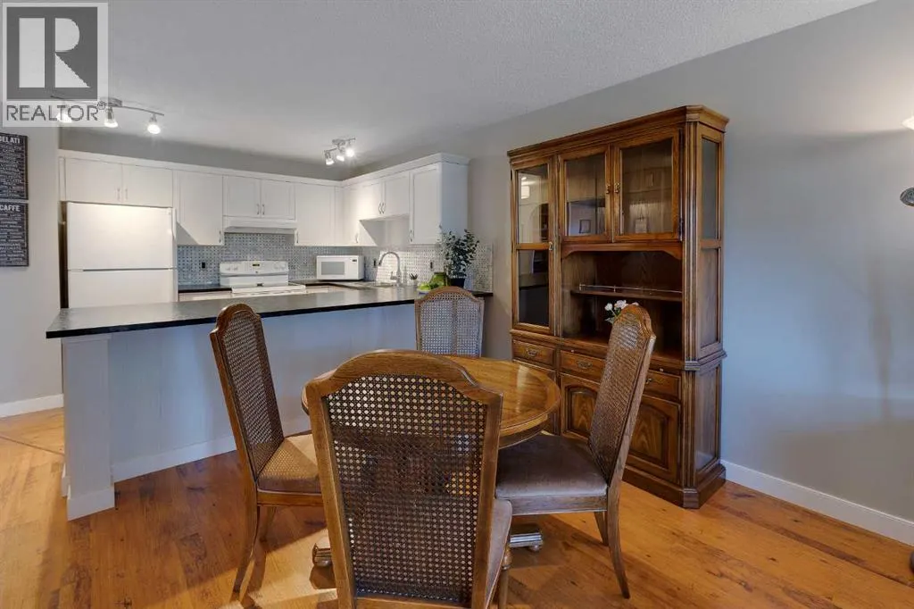 84 Everglade Drive SE