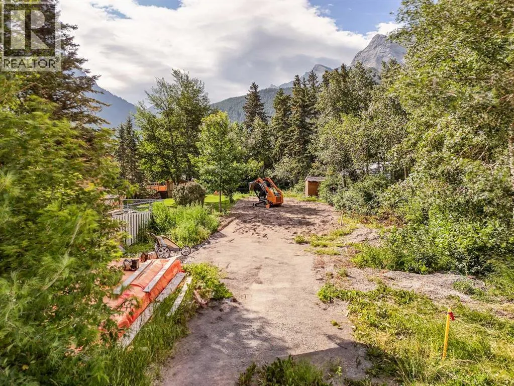 11 Loder Mountain Drive