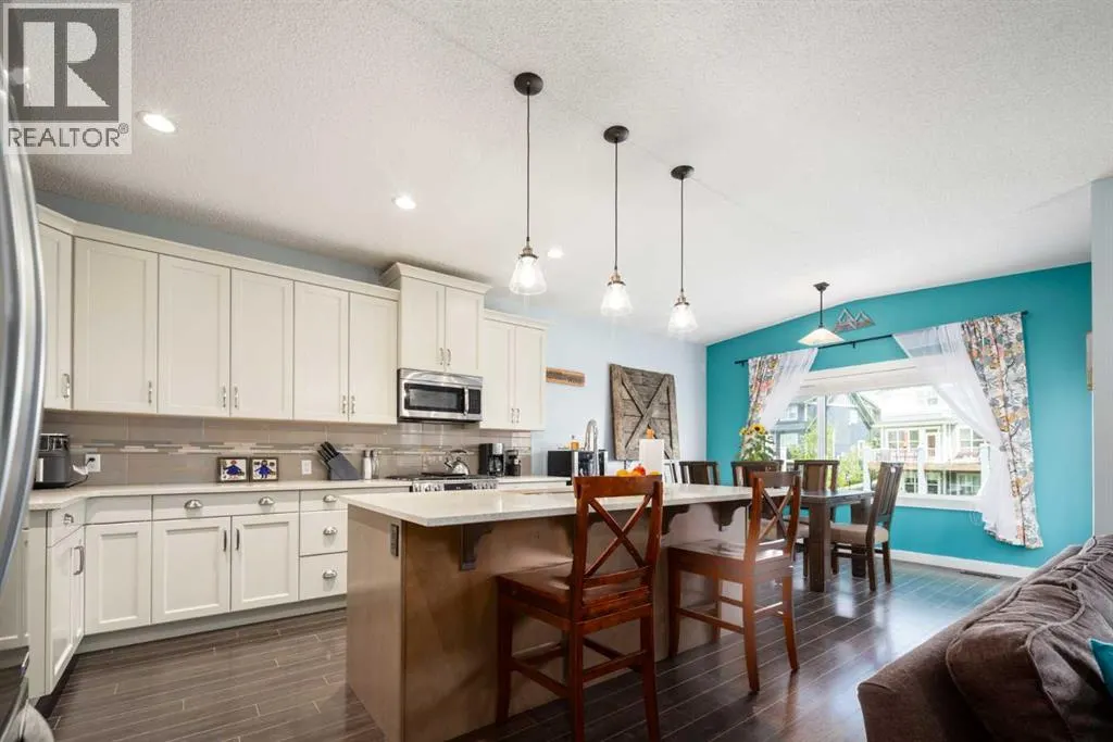84 Sunset Manor