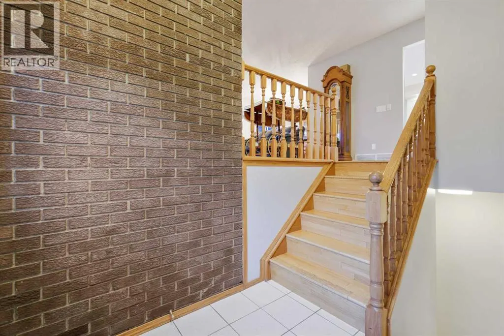 147 Whitehorn Road NE