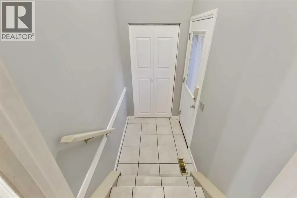 147 Whitehorn Road NE