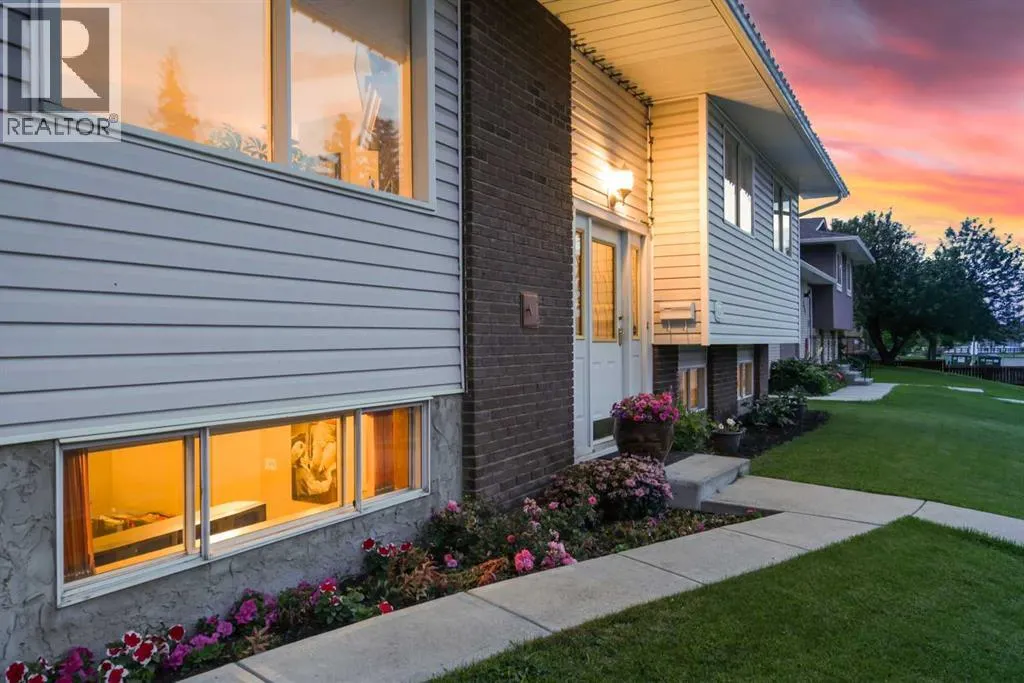 147 Whitehorn Road NE