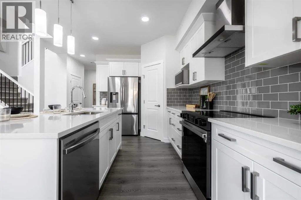 93 Sora Gardens SE