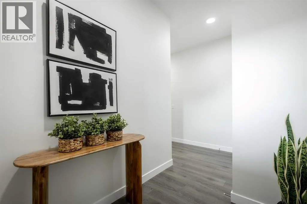 93 Sora Gardens SE
