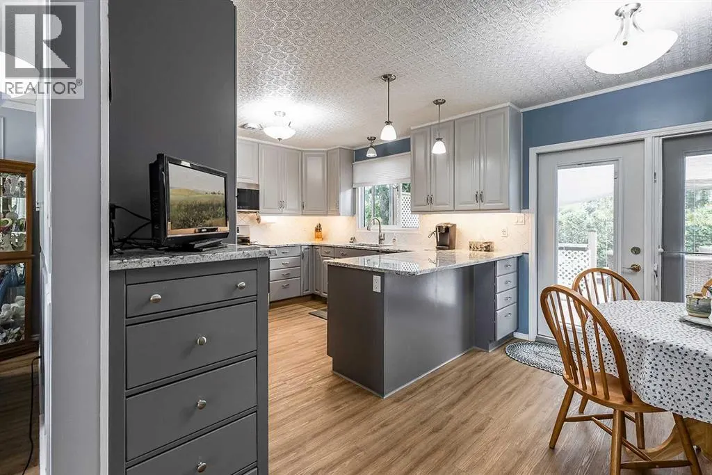 23 Robinson Road SE