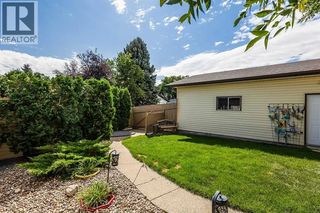 23 Robinson Road SE