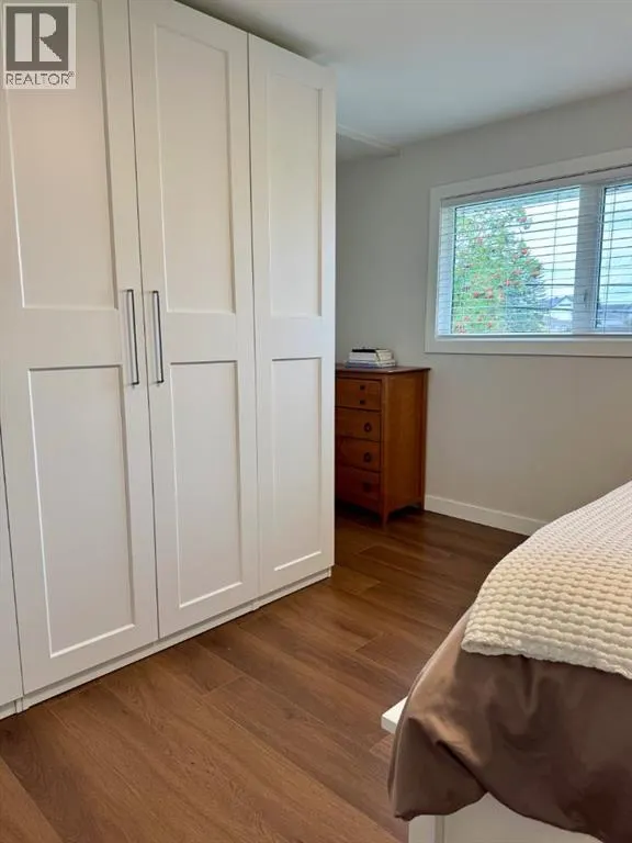 463 Killarney Glen Court SW