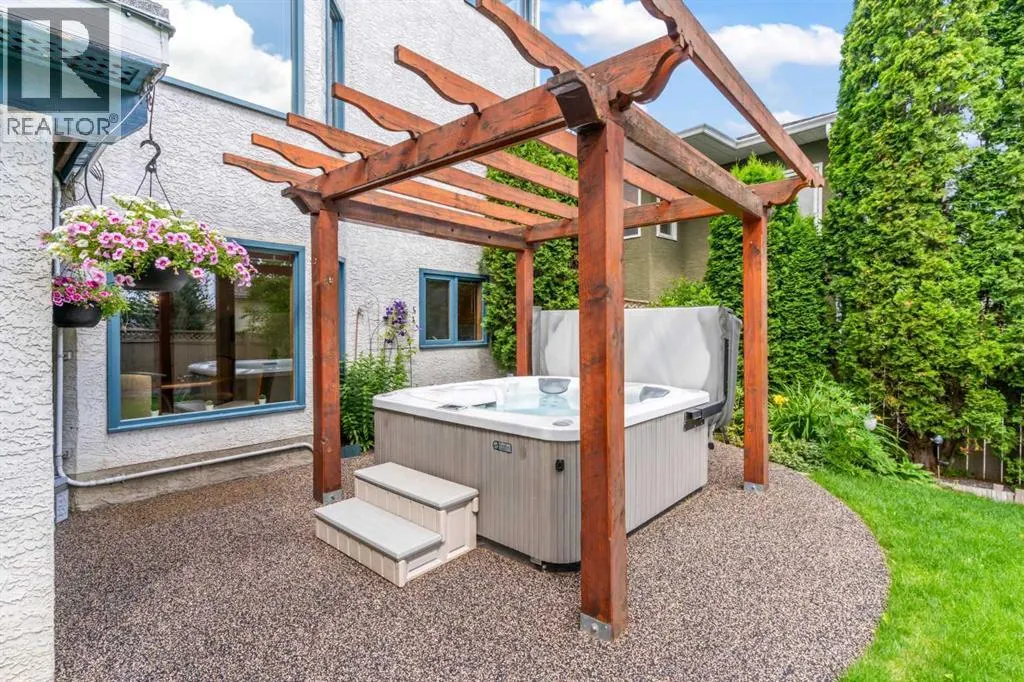 13 Sienna Hills Court SW