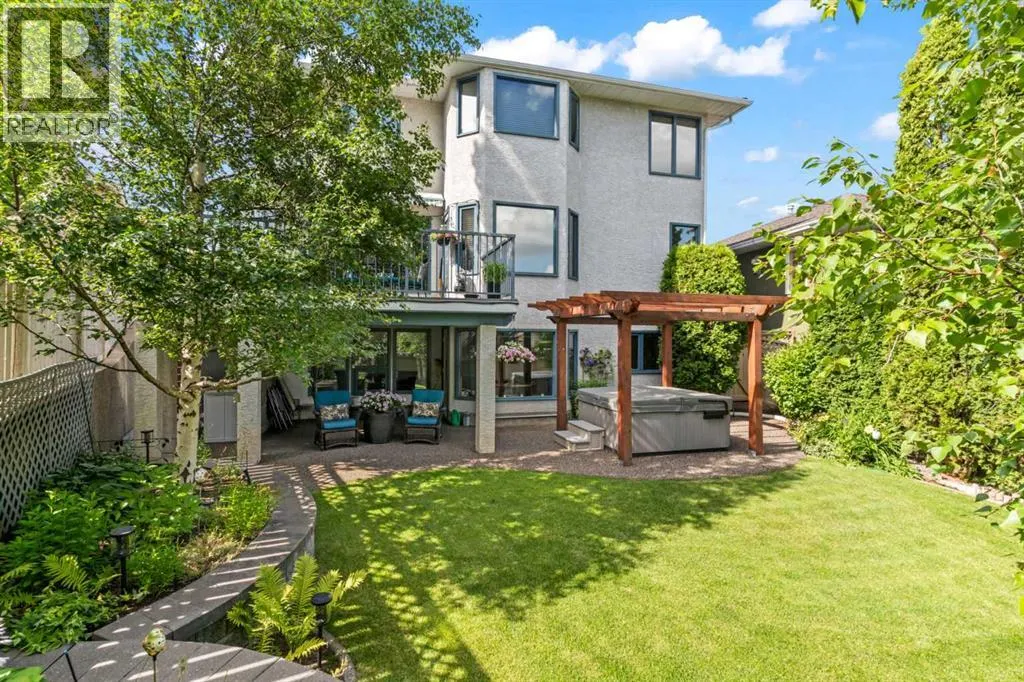 13 Sienna Hills Court SW