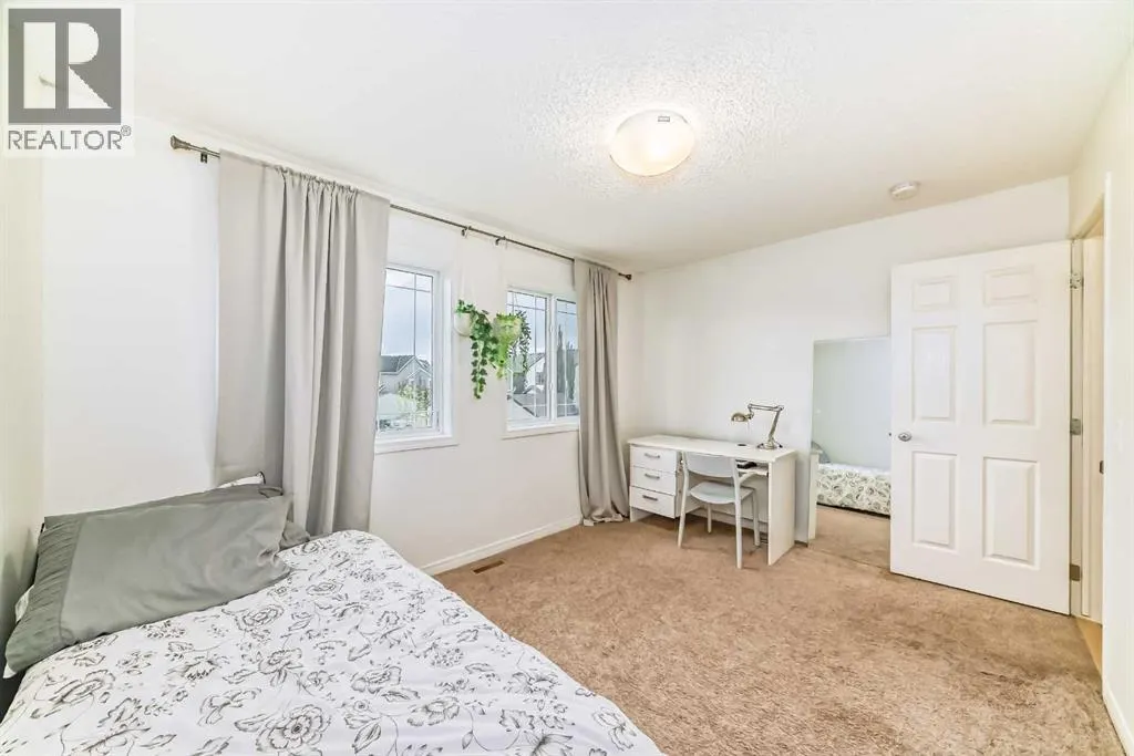 35 Masters Heights SE