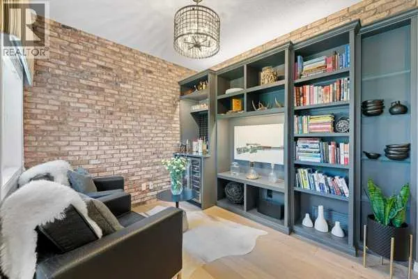 23 Cranleigh Mews SE