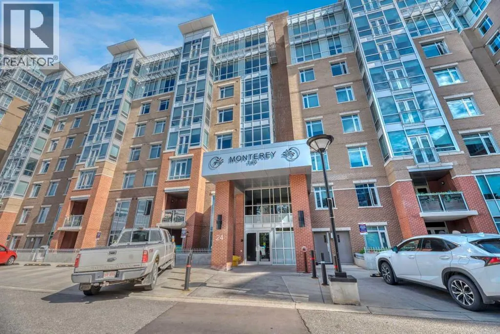 410, 24 Varsity Estates Circle NW