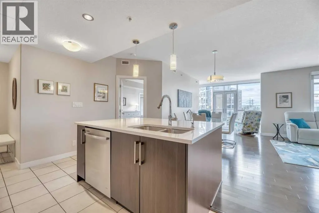 410, 24 Varsity Estates Circle NW