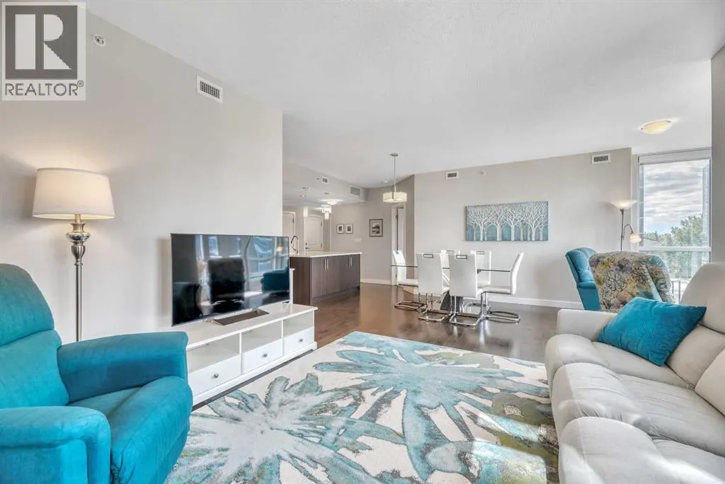 410, 24 Varsity Estates Circle NW
