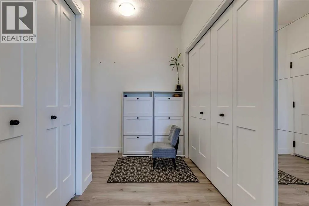 216, 10 Sage Hill Walk NW